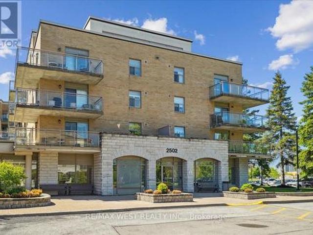 314 2 Rutherford Road, Vaughan, ON, L4K 5N6 condo for sale | Listing ID N12178 | Royal LePage