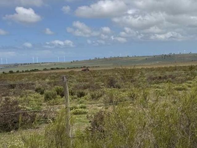 314 m² Land available in Humansdorp Outlying