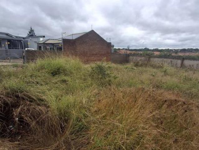314 m² Land available in Mahlasedi Park