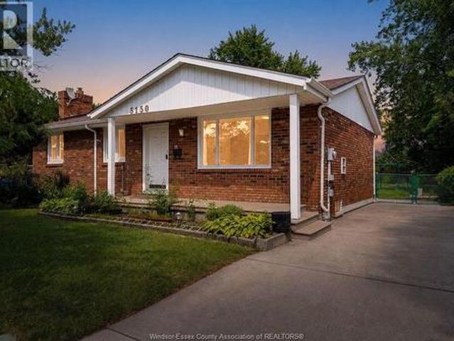 3150 Forest Glade, Windsor, ON, N8R 1Z2 house for sale | Listing ID 26020 | Royal LePage