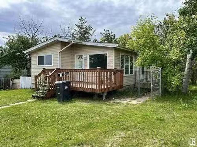 315 10 St, Cold Lake, AB, T9M 1A5 house for sale Listing ID.