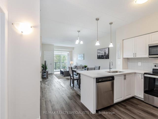 315 610 Farmstead Drive, Milton | 1+1Beds/1Bath, Condo, $2,450/mo | Condos. Ca