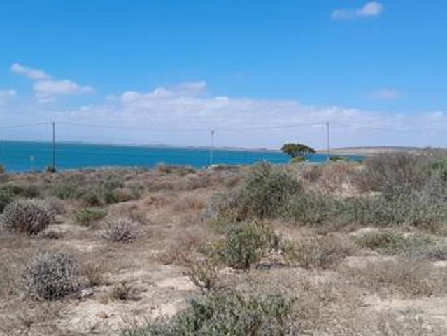 315 m² Land available in St Helena Views