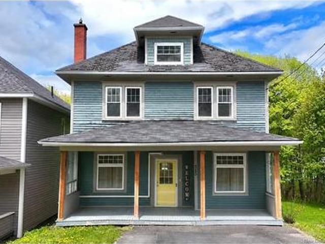 315 St John St, Bathurst, NB, E2A 1E8 house for sale | Listing ID NB140360 | Royal LePage