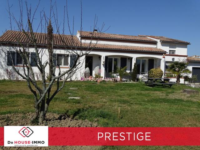 31600 LAMASQUERE Villa R+1 avec 1 piscine, 1 garage, 1 dépendance, 1 abri jardin et 1 terrain arboré clôturé