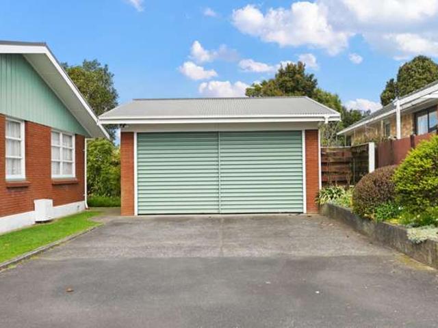 316 Cambridge Road, 1076, Hamilton City