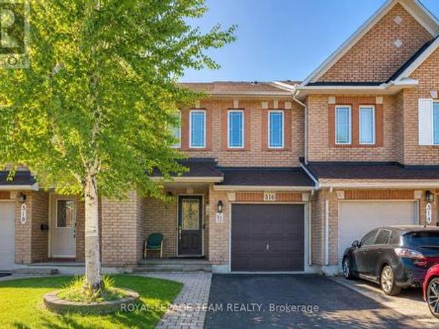 316 Bryarton Street, Ottawa, ON, K1C 7R5 house for sale | Listing ID X13713 | Royal LePage