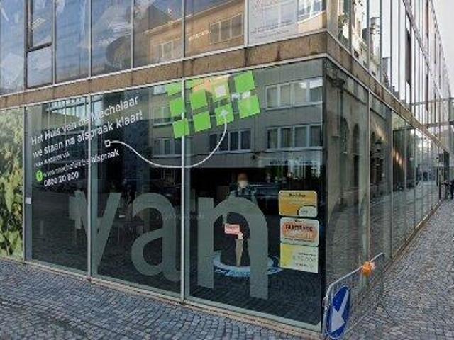 316 m2 office space for sale in Mechelen