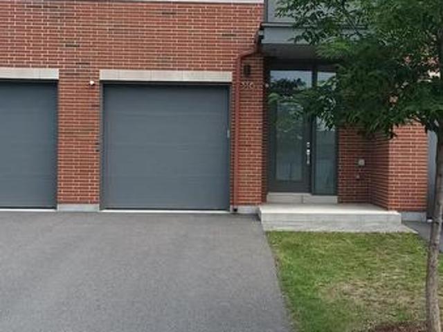 316 Wigwas Street, Ottawa, ON, K1K 5A1 house for lease | Listing ID X13509 | Royal LePage