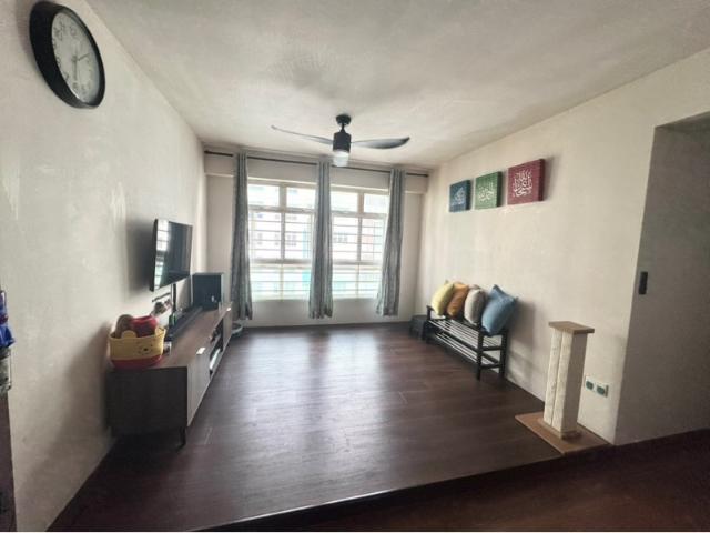 316A Yishun Greenwalk HDB Apartment For Sale, $630,000, 3 Bed 2 Bath 990 sqft $636.00 psf