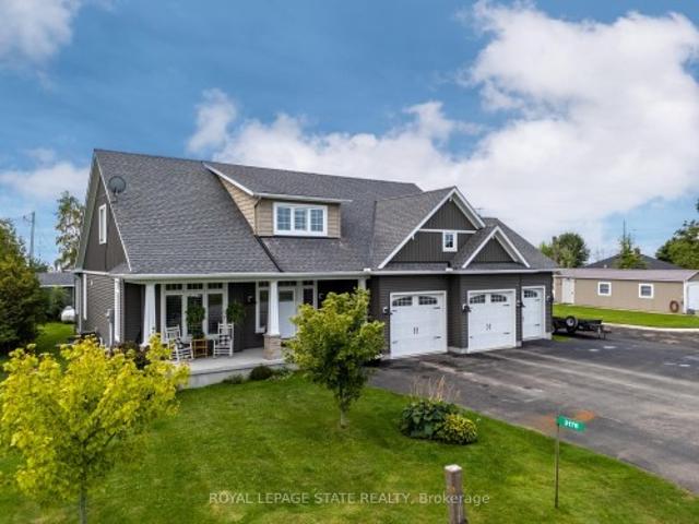 3176 Lakeshore Road, Haldimand, ON, N1A 2W8 Luxury House for sale | Listing ID X13668 | Royal LePage Carriage Trade Luxury Properties
