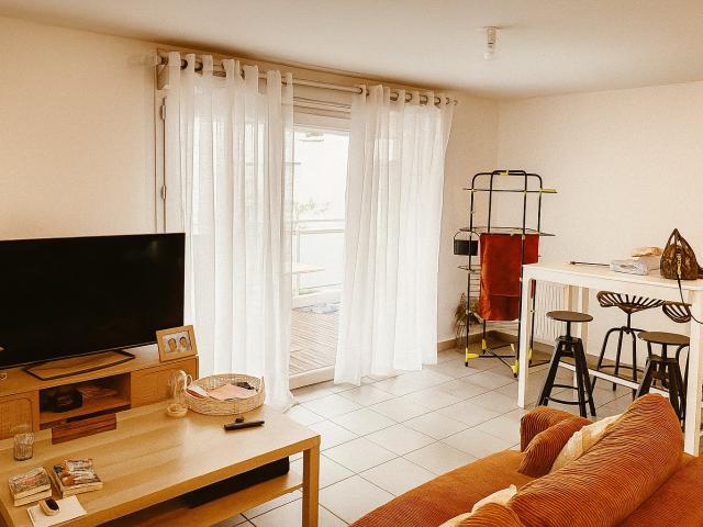 31700 BLAGNAC APPARTEMENT DE TYPE 3 VENDU LOUE AVEC PARKING