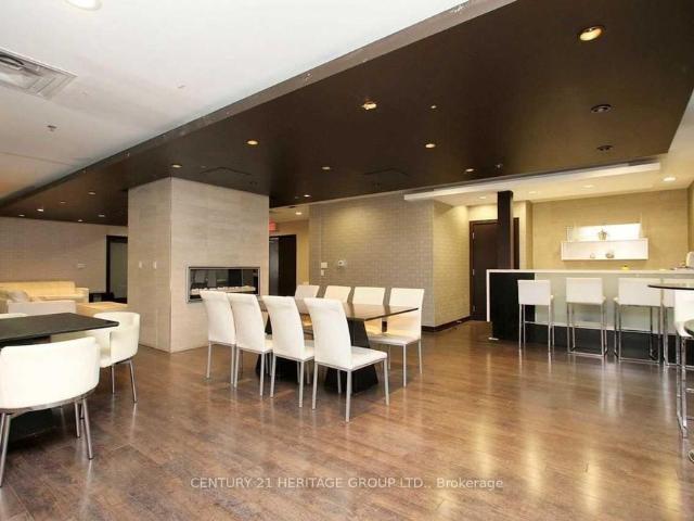 317 120 Dallimore Circle