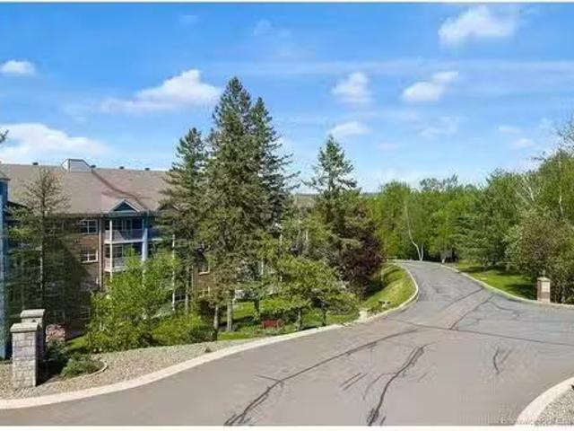 317 1 Golf Greens Lane, Fredericton, NB, E3B 9T9 house for s.
