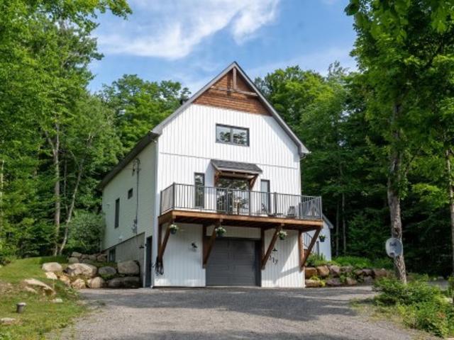 317 388E Avenue, Saint Hippolyte, QC, J8A 3A2 house for sale | Listing ID 18911 | Royal LePage