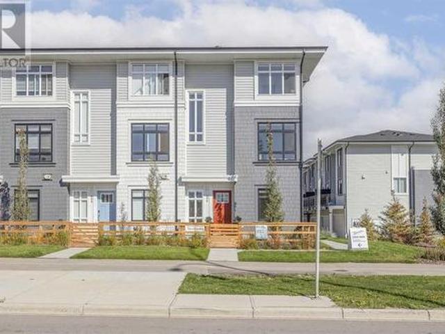 317 857 Belmont Drive Sw, Calgary, AB, T2X 4P2 townhouse for sale | Listing ID A2204 | Royal LePage