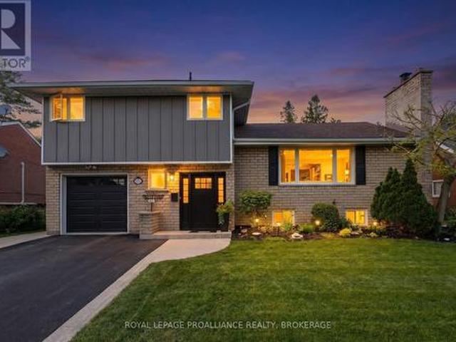 317 Avenue Road, Kingston West Of Sir John A. Blvd, ON, K7M 1C8 house for sale | Listing ID X13425 | Royal LePage