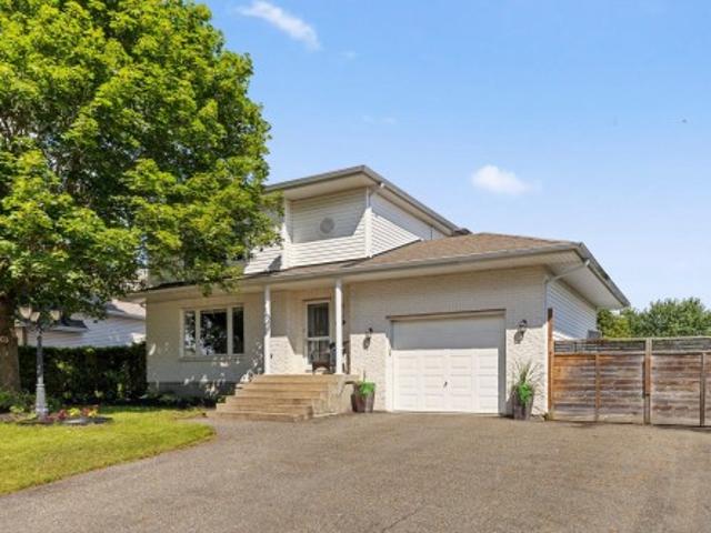 317 Rue De Castillon, Gatineau Masson Angers, QC, J8M 2A3 house for sale | Listing ID 28321 | Royal LePage