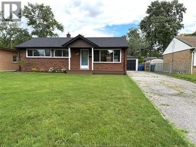 3186 Mark, Windsor, ON, N9E 2W8 house for lease | Listing ID 26014 | Royal LePage