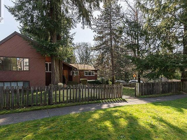 3186 W 42nd Avenue Vancouver, British Columbia
