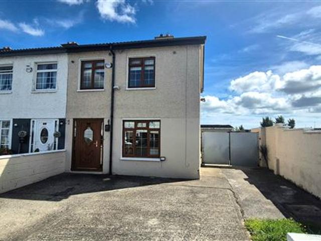318,000 | 13 Belcamp Grove, Coolock, Dublin 17 GWD Estates 5007 MyHome. Ie Residential
