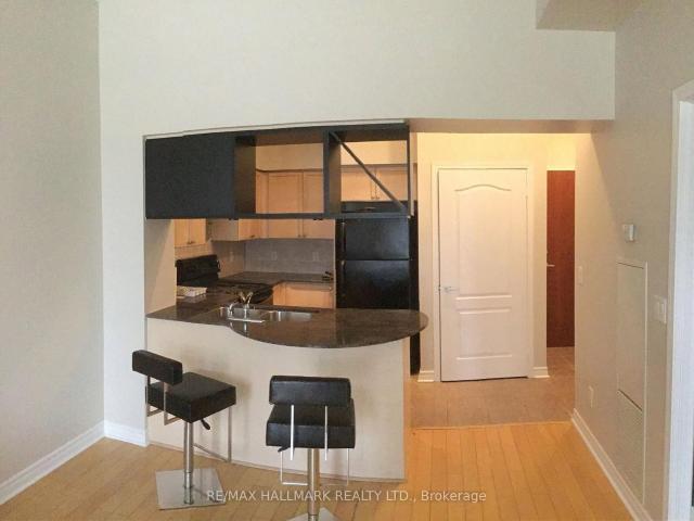 318 320 City Centre Drive, Mississauga | Suspended, W13093 | Condos. Ca