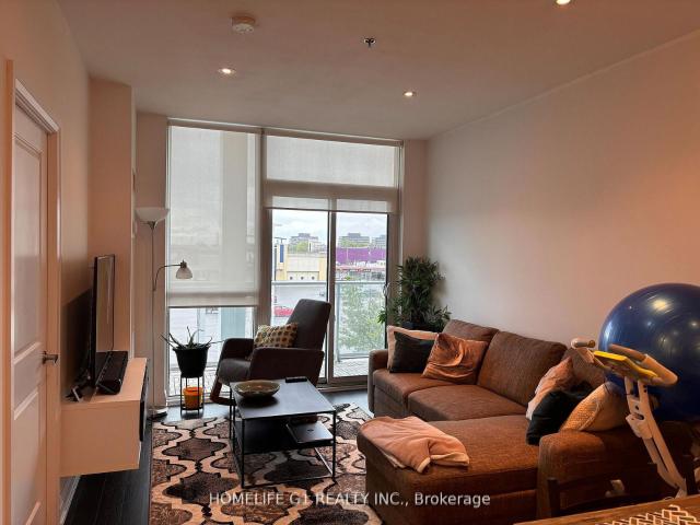318 65 Speers Road, Oakville | 1+1Beds/1Bath, Condo, $2,350/mo | Condos. Ca