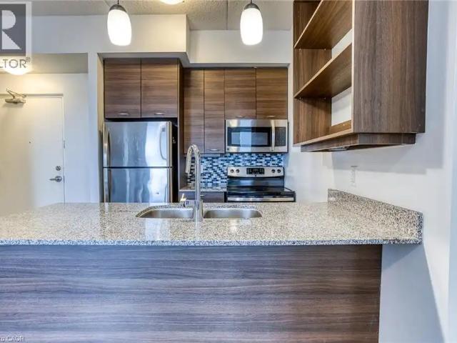 318 SPRUCE Street Unit# 1103