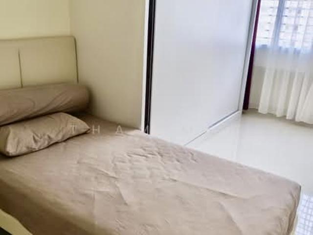 318 Tampines Street 33 HDB Apartment Room Rental, $950, 1 Bed 1 Bath 150 sqft $6.33 psf