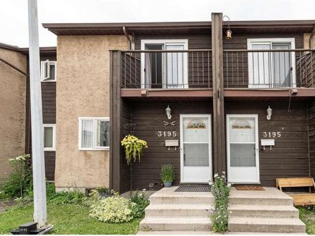 3195 Avenue, Edmonton, AB, T5Y 1R4 townhouse for sale | Listing ID E4446 | Royal LePage