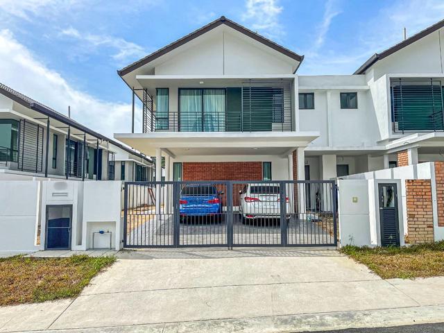3197sqft SEMI D Double Storey Greenhill Park Seksyen U10 Shah Alam