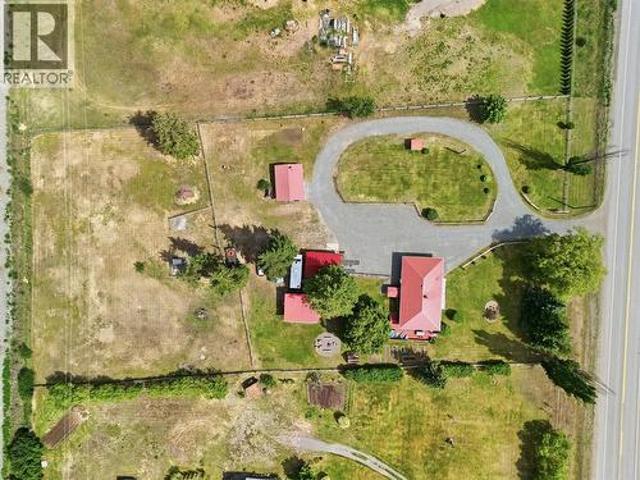 3191 Yellowhead Highway S, Barriere, BC, V0E 2E0 house for sale | Listing ID 10389 | Royal LePage