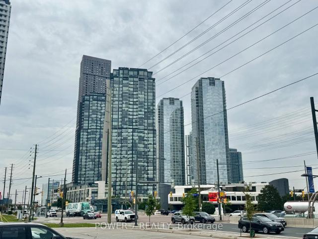 319 2 Highway 7 Road, Concord | 1+1Beds/1Bath, Condo, $439,000 | Condos. Ca