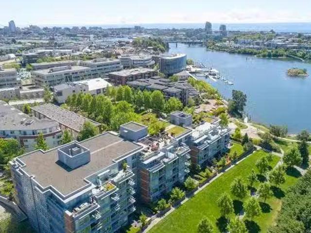 319 365 Waterfront Cres, Victoria, BC, V8T 0A6 Single Family.