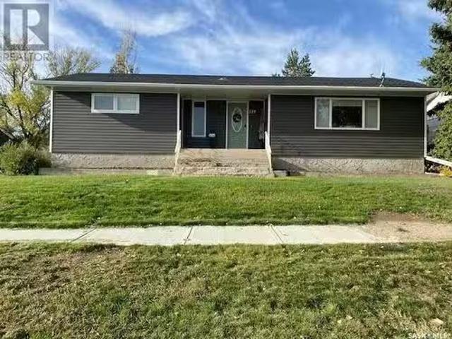 319 Alberta Avenue, Kerrobert, SK, S0L 1R0 house for sale L.