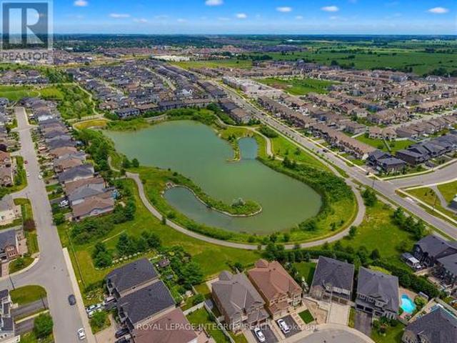 319 Bobolink Ridge, Ottawa, ON, K2V 0B7 house for sale | Listing ID X13551 | Royal LePage