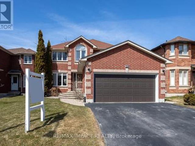 319 Sandringham Drive, Clarington Courtice, ON, L1E 3A7 house for sale | Listing ID E12129 | Royal LePage