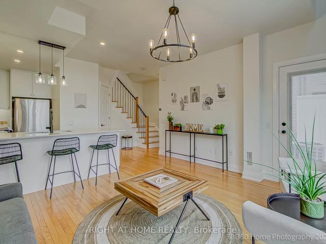 31 8169 Kipling Avenue, Woodbridge | For Sale @ $729,000 | Condos. Ca