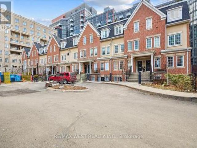 31 11 Niagara Street, Toronto, ON, M5V 3N9 townhouse for sale | Listing ID C11913 | Royal LePage