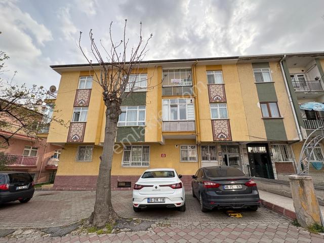 3+1 1.kat Masrafsız Tüm Hastanelere Ulaşımı Kolay Kiralık Daire