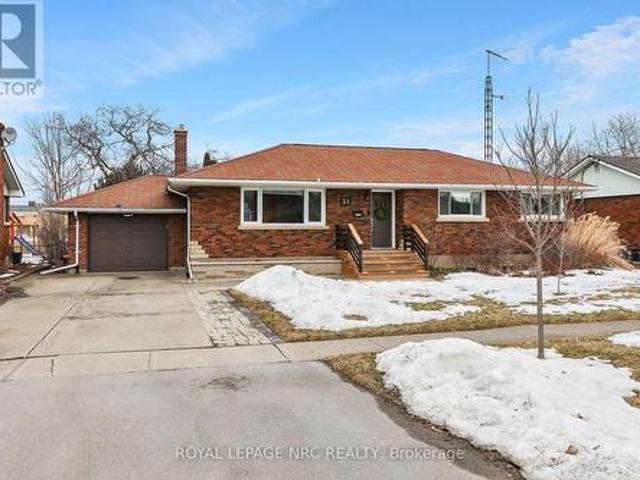31 Tamarack Avenue, St. Catharines 441 Bunting/Linwell, ON, L2M 3C1 house for sale | Listing ID X12006 | Royal LePage