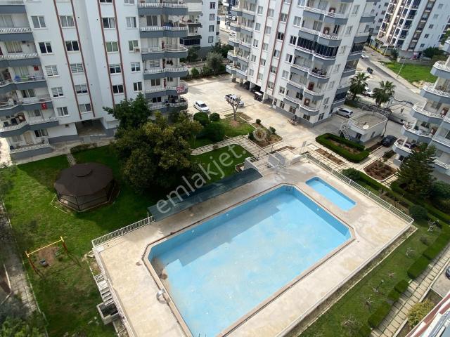 3+1 Tece Migros Jet Civ. Geniş 130 M2 Neti Olan Havuzlu Daire