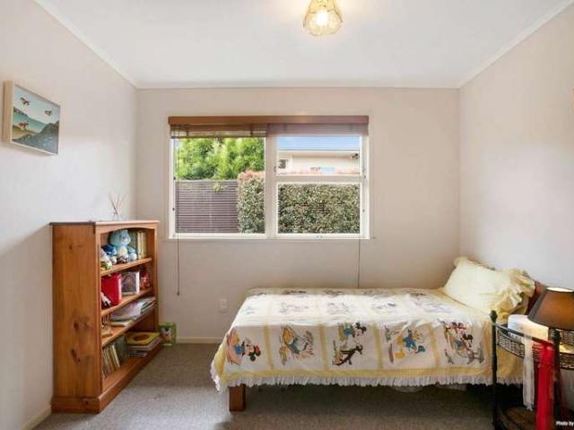 31 Trevola Street, New Windsor, Auckland City