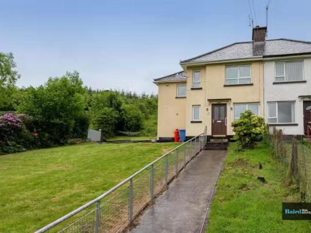 31 Whitelough Road