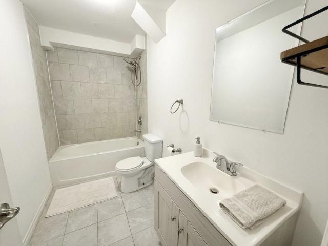 31 Alfred St. 2 Bedroom Apartment for Rent at 31 Alfred St, Barrie, ON L4N 3M2 Allandale
