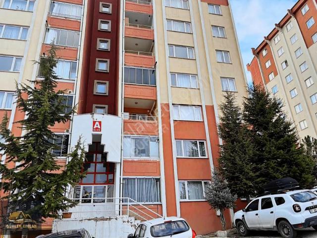 3+1 Arakat 20 Bin Geliri Olan Daire
