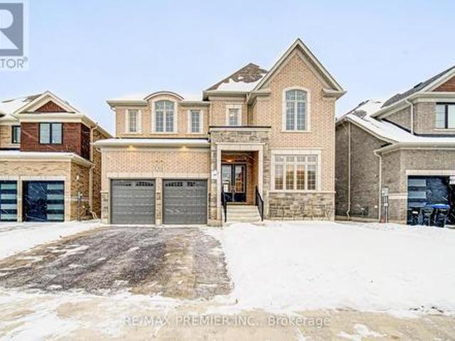 31 Bayberry Drive, Adjala Tosorontio, ON, L0G 1W0 house for sale | Listing ID N11937 | Royal LePage