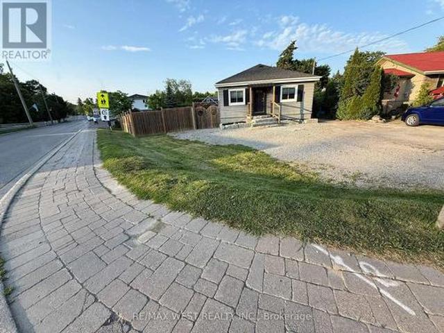 31 Beaver Street, Halton Hills, ON, L7G 3P6 house for sale | Listing ID W12220 | Royal LePage