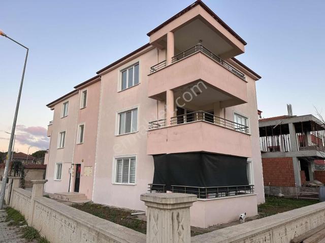 3+1 Büyük Geniş Kaliteli Manzaralı Müstakil Tadında Daire