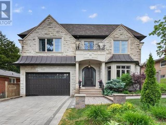 31 Caswell Drive, Toronto, ON, M2M 3M2 house for sale | Listing ID C13438 | Royal LePage